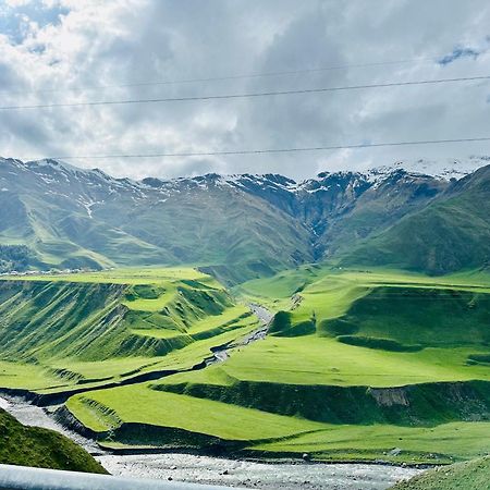 Alpine Escape Kazbegi Villa Dış mekan fotoğraf