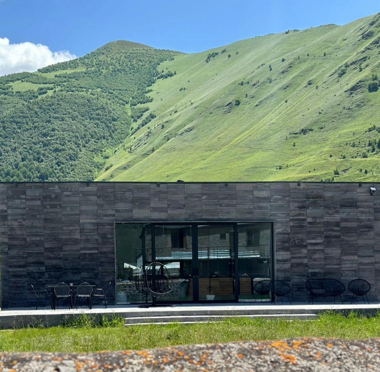 Alpine Escape Kazbegi Villa Dış mekan fotoğraf