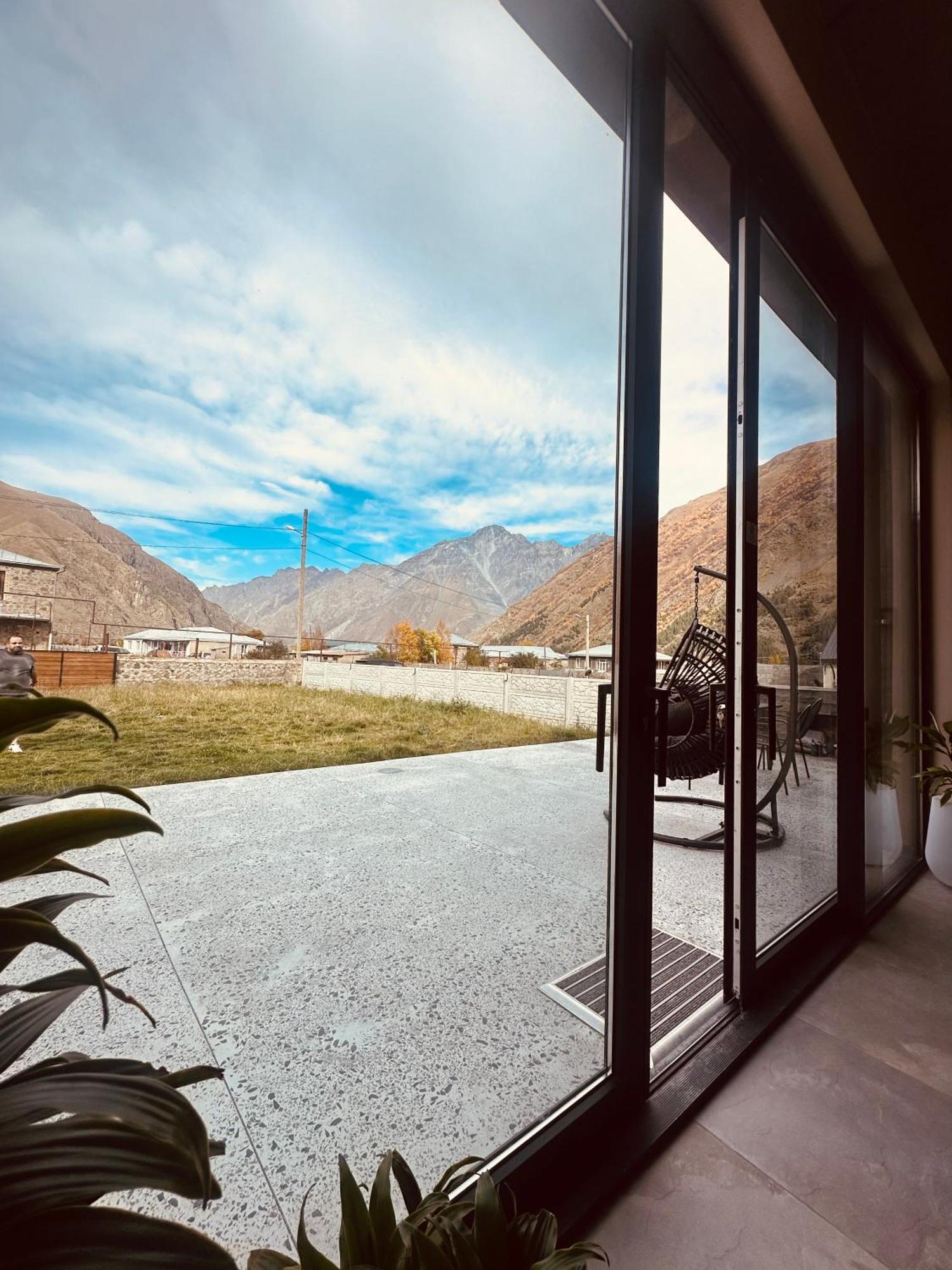 Alpine Escape Kazbegi Villa Dış mekan fotoğraf